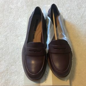 Clarks Shoes - Women's